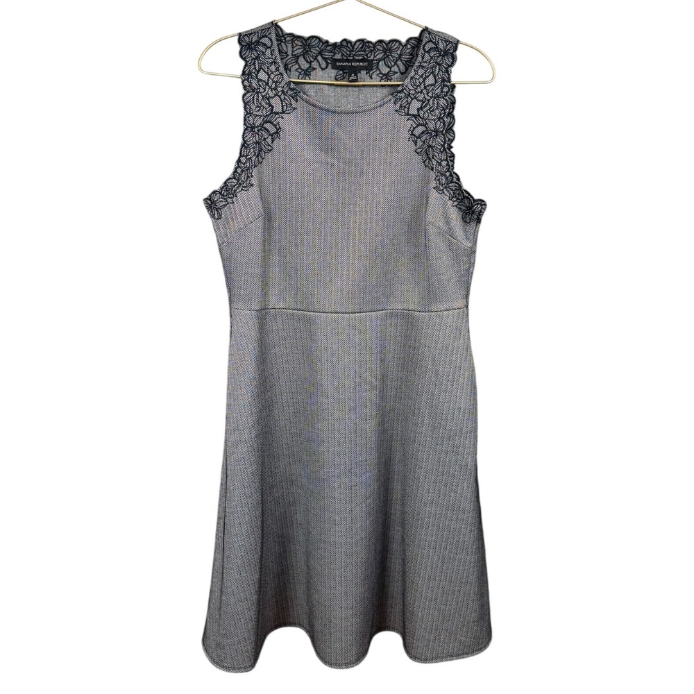 Banana Republic Herringbone Lace Trim Fit Flare Dress Black White Pockets Size 8